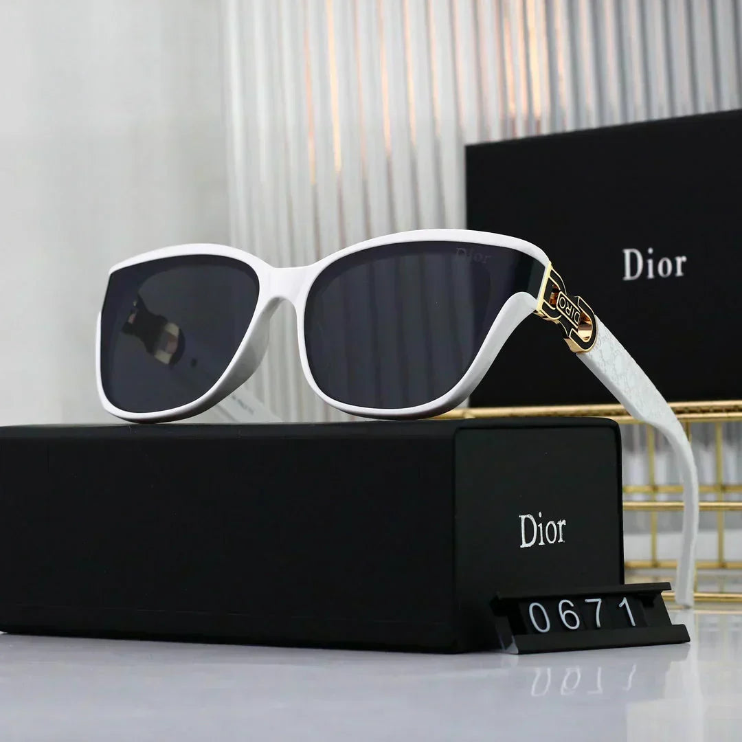 2025 Sunglasses Curved personalized square frame sunglasses